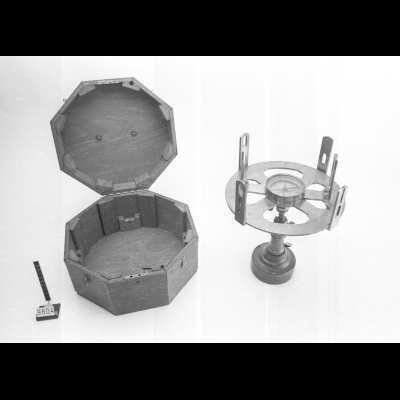 Voorwerpen\9800\9804.jpg; V09804; ;